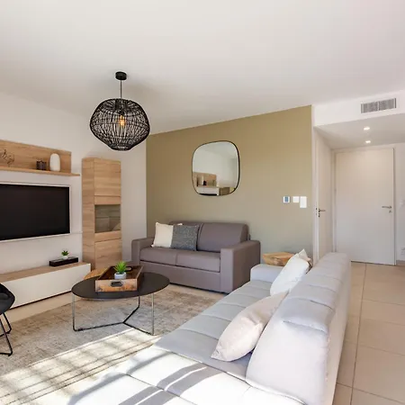 Сasa de vacaciones Le Clos D'alice-2 By Interhome *