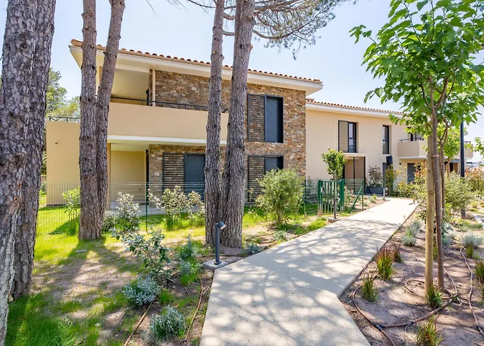 بيت للعطل Le Clos D'alice-2 By Interhome *