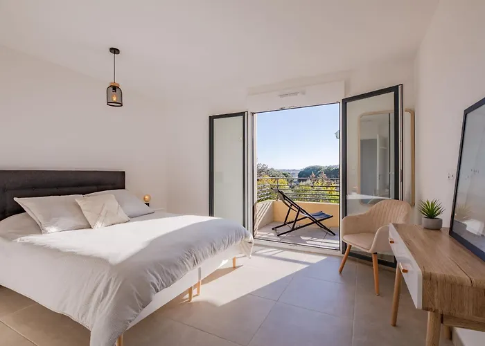 Le Clos D'alice-2 By Interhome بيت للعطل *
